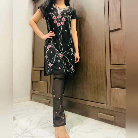 Other - Black heavy work chudidar suit set